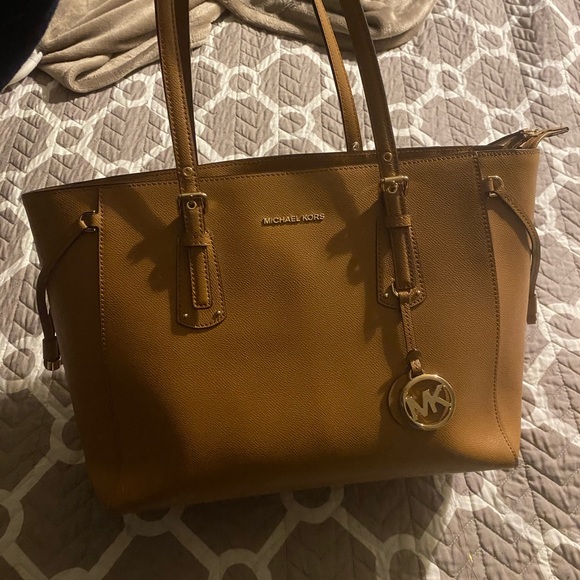 Michael Kors • Voyager top-zip tote bag - Picture 3 of 6